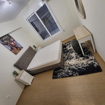 Luxury Embassy Studio Atene Esterno foto